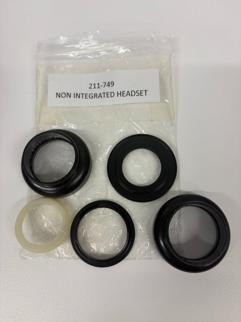 MADD GEAR NON INTEGRATED HEADSET
