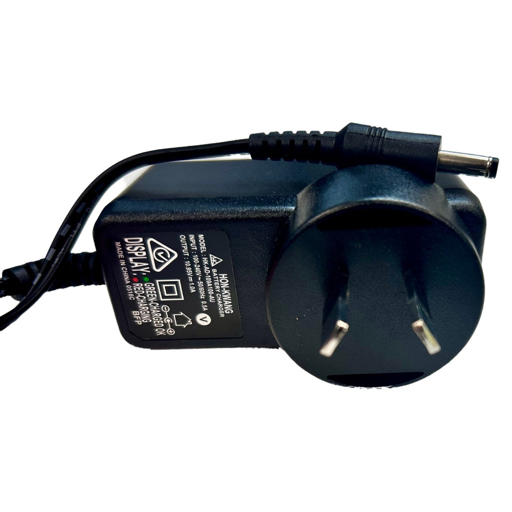 RAZOR INT'L CHARGER 10.95V / 1A PARTY POP / TEKNO / TURBO A / JETTS