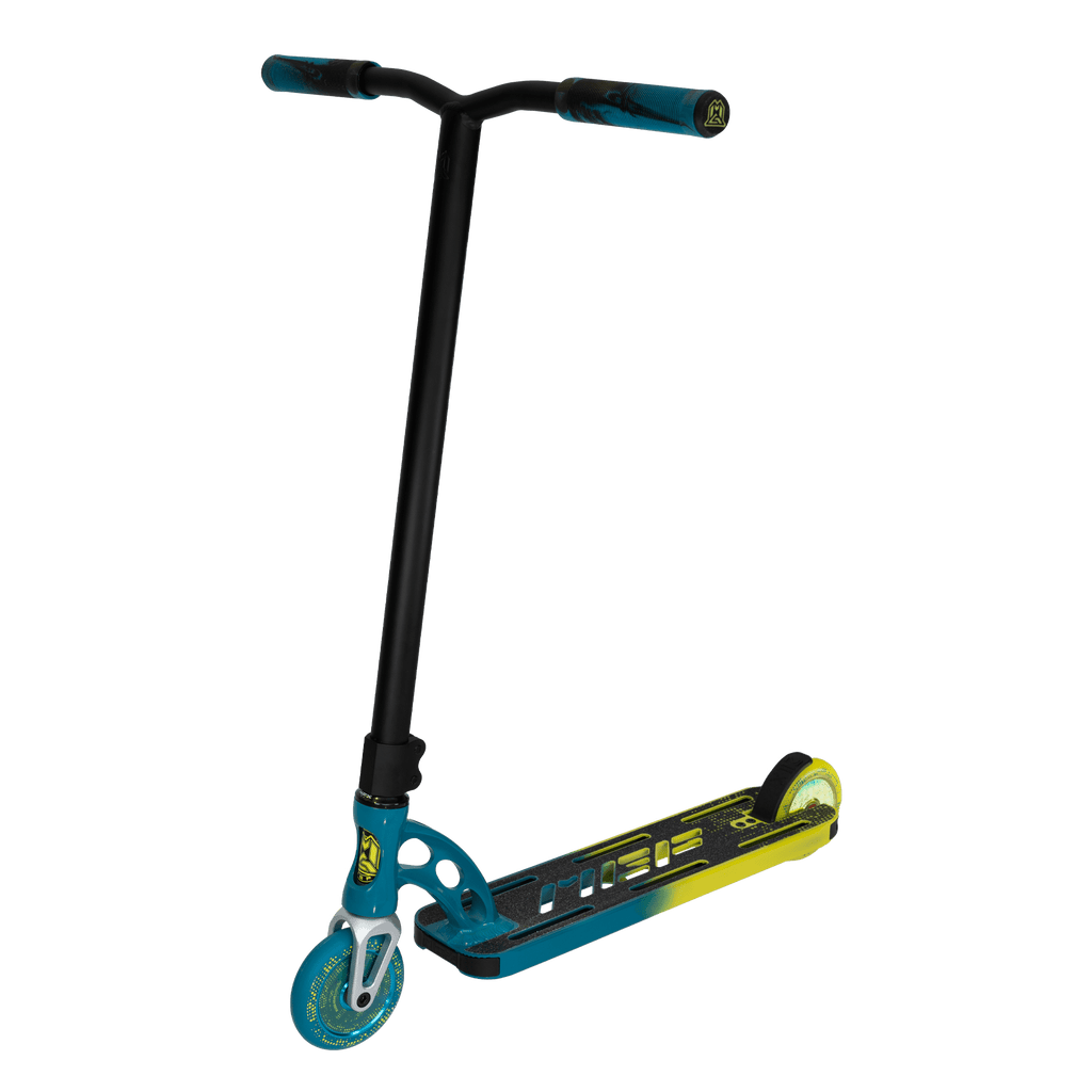 MADD GEAR MGO PRO SCOOTER PETROL / YELLOW FADE - Mozzi